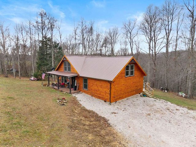 501 Baker Barr Road, Beattyville, KY 41311