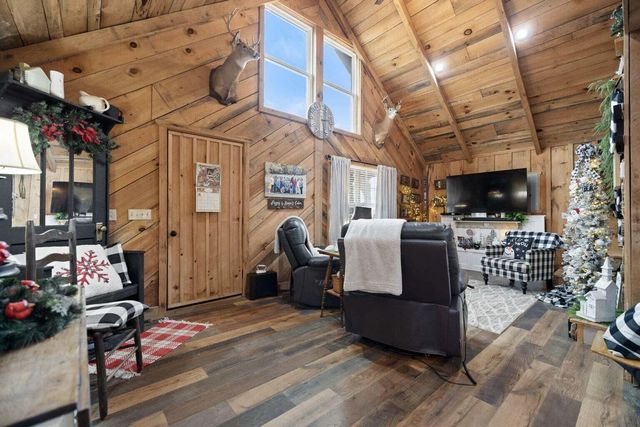 501 Baker Barr Road, Beattyville, KY 41311