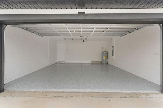 118 MALAUKA LOOP, Ocklawaha, FL 32179