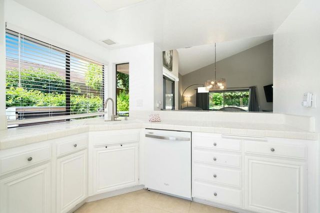 73280 Rosewood Court, Palm Desert, CA 92260