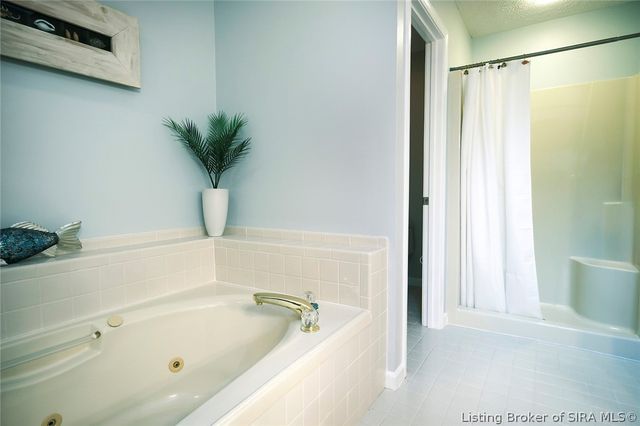 1023 Plum Ridge Drive, Sellersburg, IN 47172
