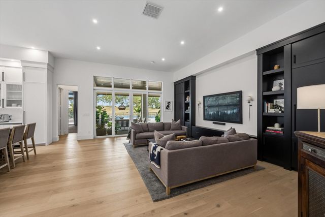 12150 Sunnydale Drive, Wellington, FL 33414