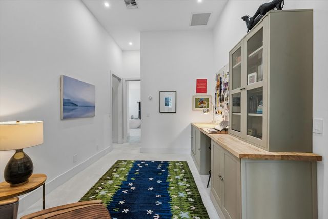 12150 Sunnydale Drive, Wellington, FL 33414