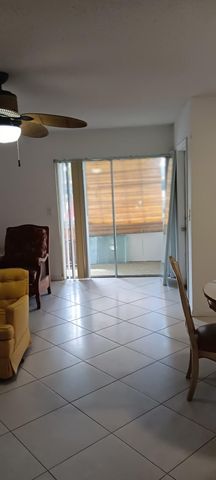 109 Stratford H 109, West Palm Beach, FL 33417