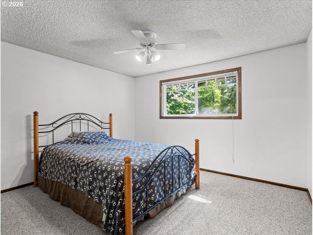 3909 Ne 102ND Ave, Vancouver, WA 98662