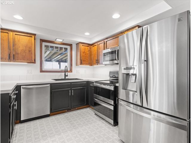 3909 Ne 102ND Ave, Vancouver, WA 98662