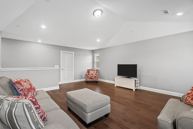 1858 Abbey Wood Dr, Nolensville, TN 37135