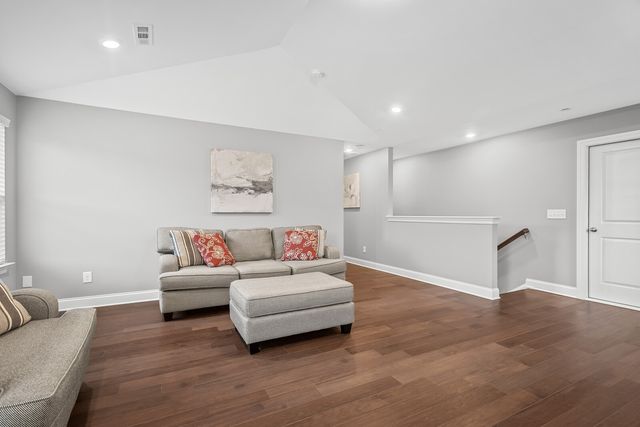 1858 Abbey Wood Dr, Nolensville, TN 37135