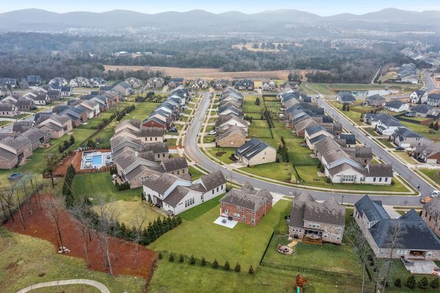 1858 Abbey Wood Dr, Nolensville, TN 37135