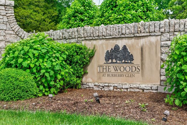 1858 Abbey Wood Dr, Nolensville, TN 37135