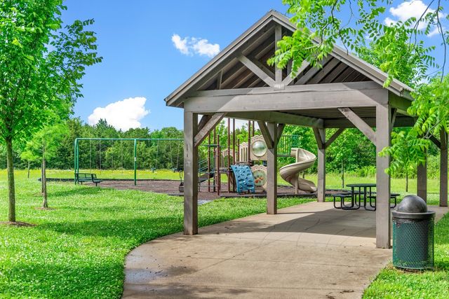 1858 Abbey Wood Dr, Nolensville, TN 37135