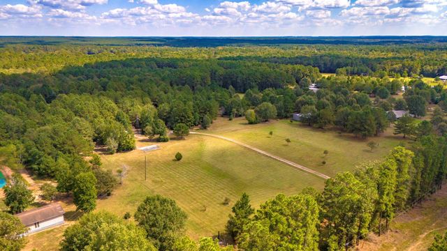 663 Ollie Loop, Livingston, TX 77351