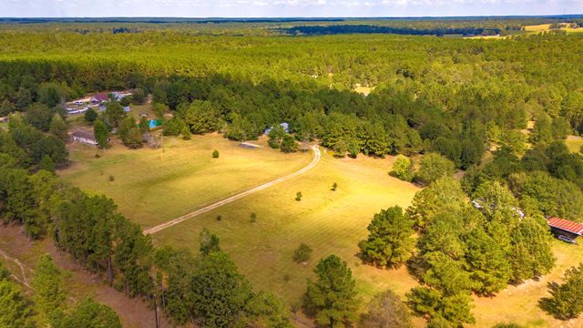 663 Ollie Loop, Livingston, TX 77351