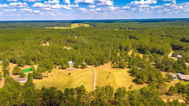 663 Ollie Loop, Livingston, TX 77351
