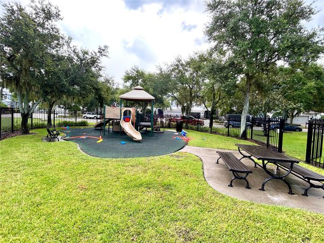 11210 ROSEATE DRIVE, Tampa, FL 33626