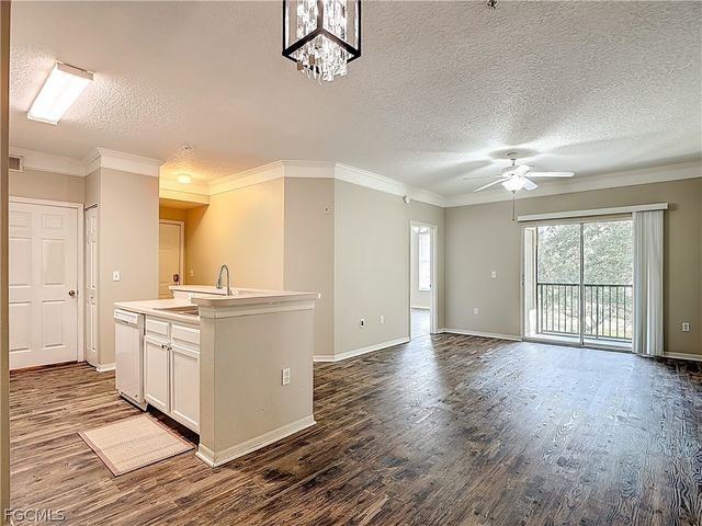 11490 Villa Grand 205, Fort Myers, FL 33913