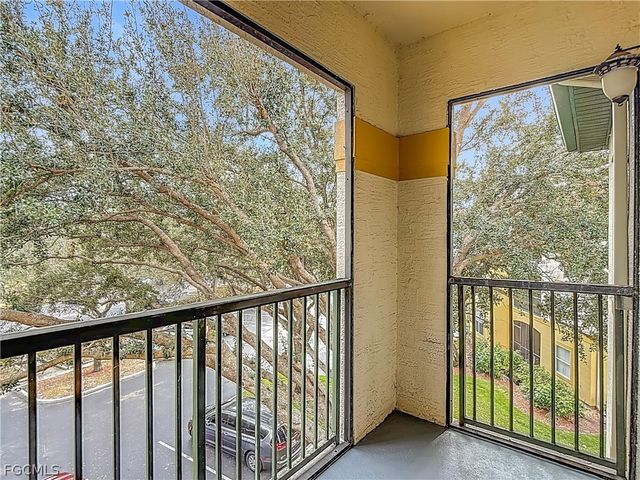 11490 Villa Grand 205, Fort Myers, FL 33913