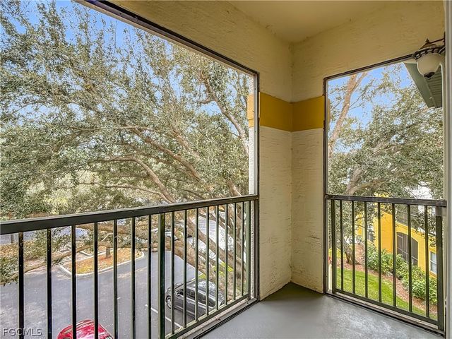 11490 Villa Grand 205, Fort Myers, FL 33913