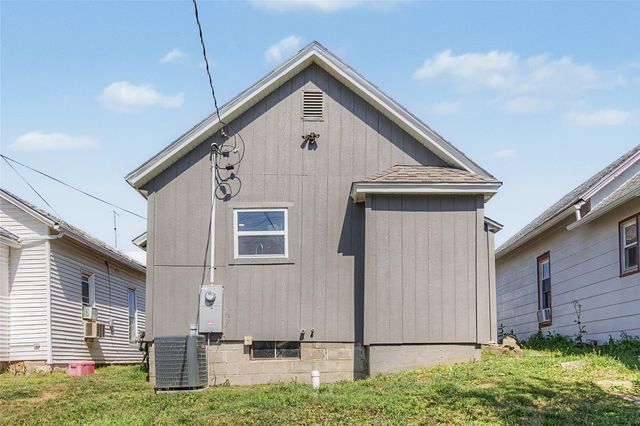 304 N Elm Street, Creston, IA 50801