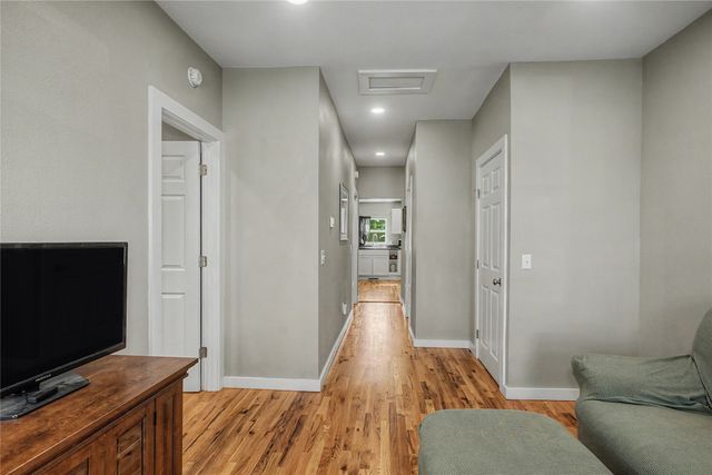 304 N Elm Street, Creston, IA 50801