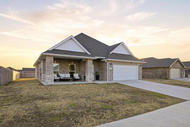 306 Sophia Jane Lane, Duenweg, MO 64841