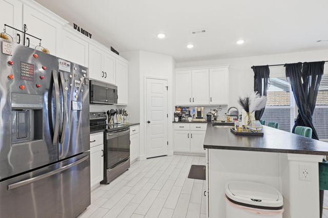 306 Sophia Jane Lane, Duenweg, MO 64841