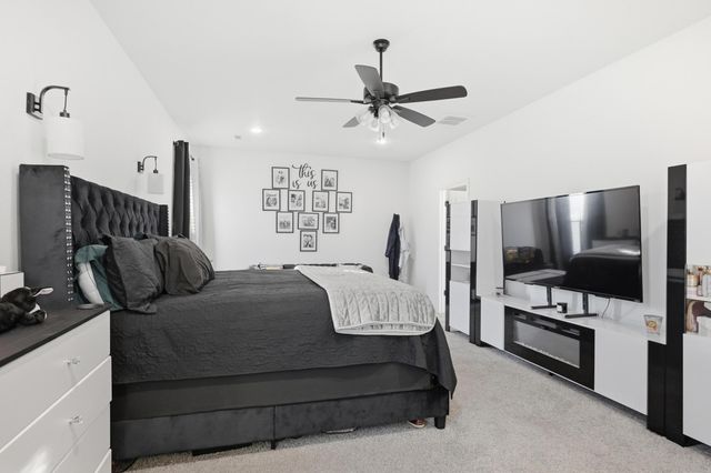 306 Sophia Jane Lane, Duenweg, MO 64841