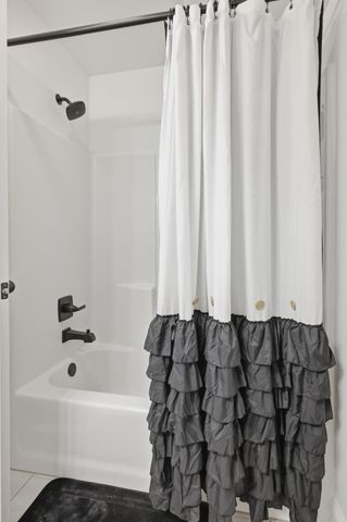 306 Sophia Jane Lane, Duenweg, MO 64841