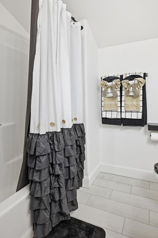 306 Sophia Jane Lane, Duenweg, MO 64841