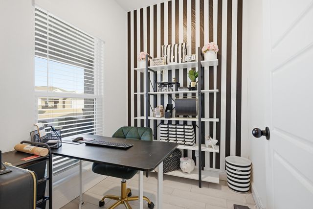 306 Sophia Jane Lane, Duenweg, MO 64841