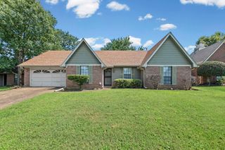 8251 RIVER CREEK CV, Memphis, TN 38016