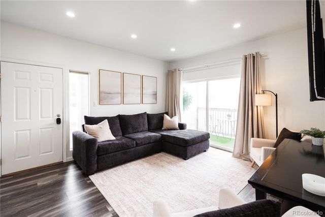 3727 Cactus Creek Court 104, Highlands Ranch, CO 80126