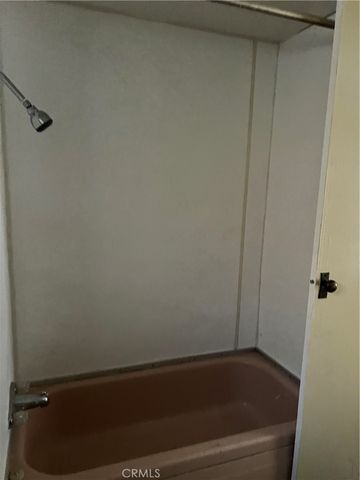 35080 Chandler Ave. 11, Calimesa, CA 92320