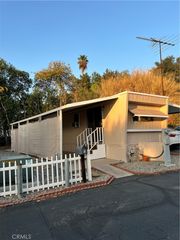 35080 Chandler Ave. 11, Calimesa, CA 92320