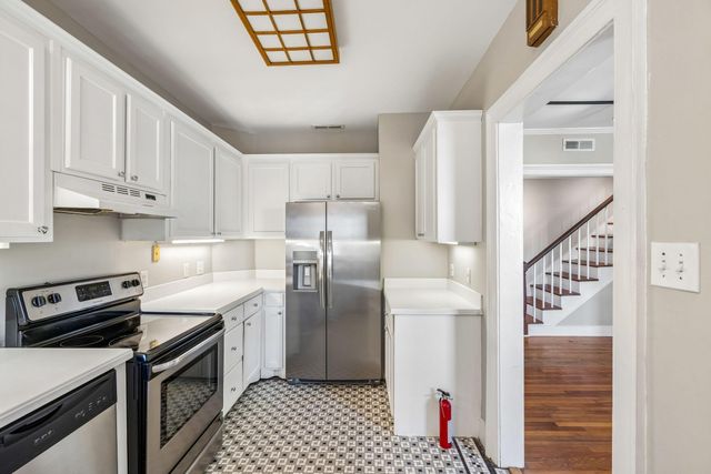 212 Calhoun Street C, Charleston, SC 29401