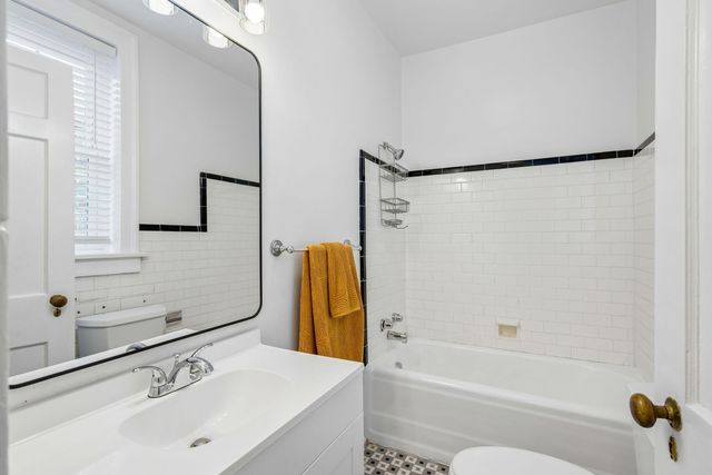 212 Calhoun Street C, Charleston, SC 29401