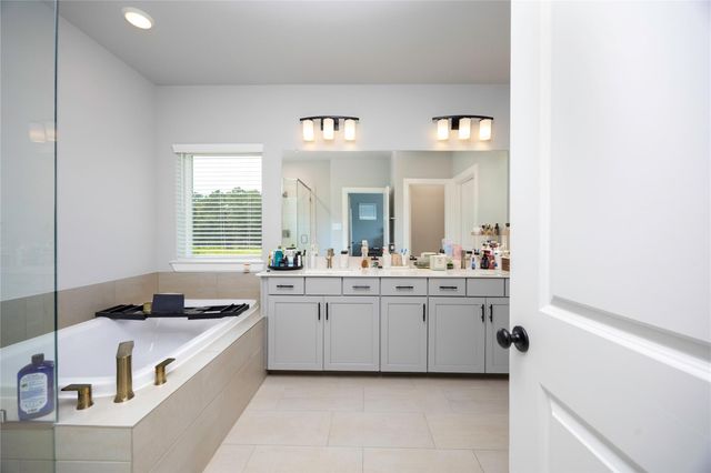 11702 Claro Forest Lane, Humble, TX 77346