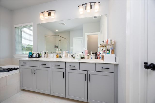 11702 Claro Forest Lane, Humble, TX 77346