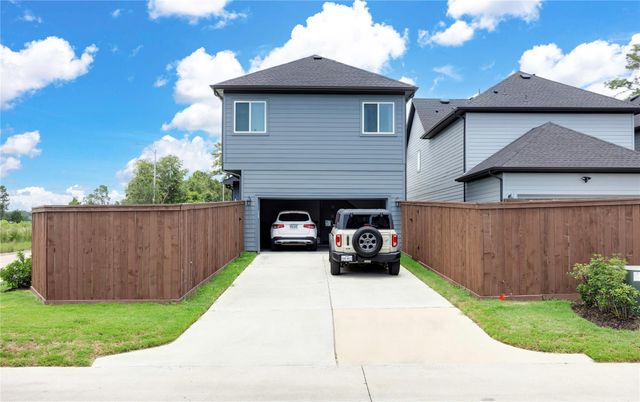 11702 Claro Forest Lane, Humble, TX 77346