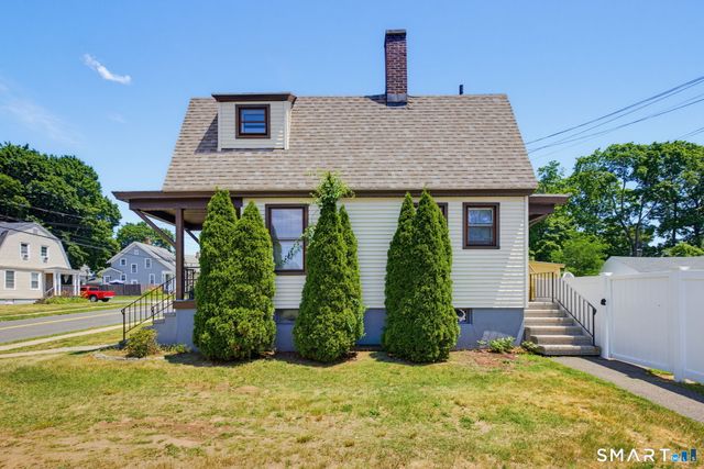 154 Cooper Hill Street 154, Manchester, CT 06040