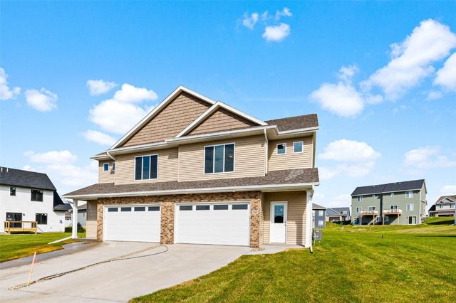 1437 Winterberry Lane, North Liberty, IA 52317