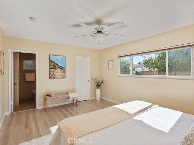15354 Runnymede Street, Van Nuys (los Angeles), CA 91406
