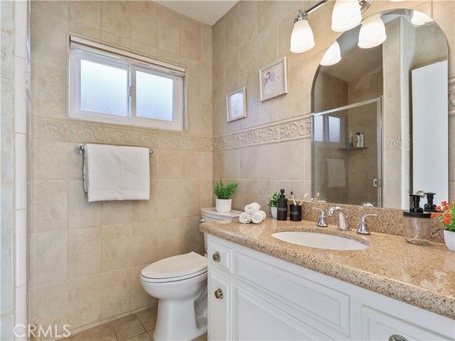 15354 Runnymede Street, Van Nuys (los Angeles), CA 91406