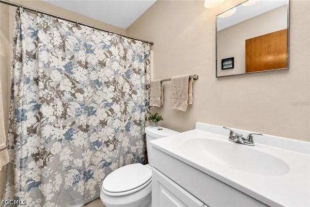 30 Desert Candle CIR, Lehigh Acres, FL 33936