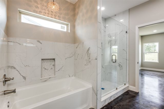 2909 Blue Heron Circle, Mt Pleasant, TX 75455