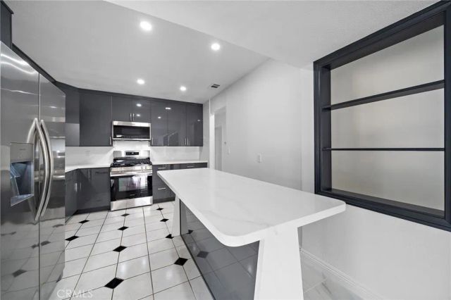 408 Diana, Fullerton, CA 92833
