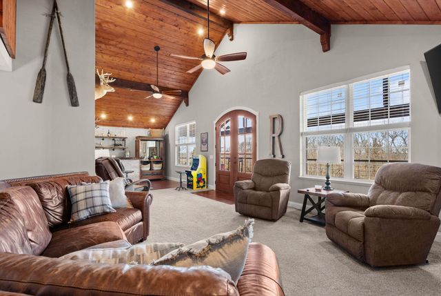 546 Buttermilk Springs, Galena, MO 65656