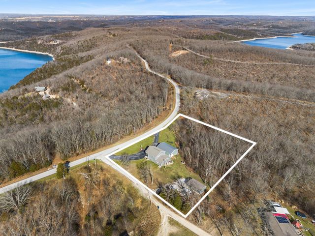 546 Buttermilk Springs, Galena, MO 65656