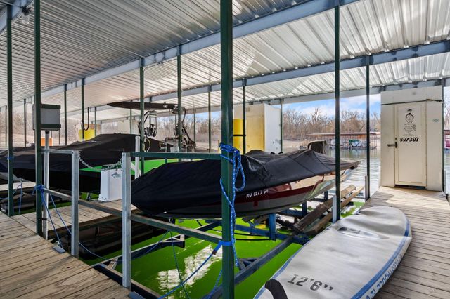 546 Buttermilk Springs, Galena, MO 65656