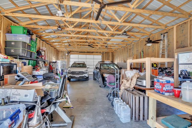 546 Buttermilk Springs, Galena, MO 65656